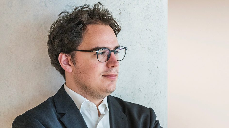 The-Bridgewater-Hall-Manchester-Middays-19-20-Domonkos-Csabay