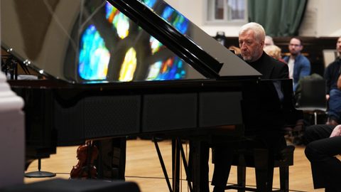 Thomas Ades at the piano