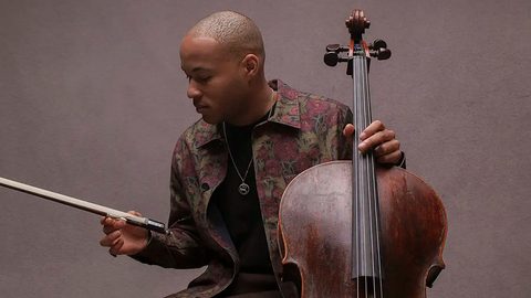 Sheku Kanneh-Mason with cello