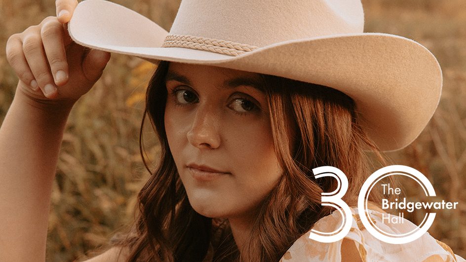 Neeve Zahra wearing a cowboy hat