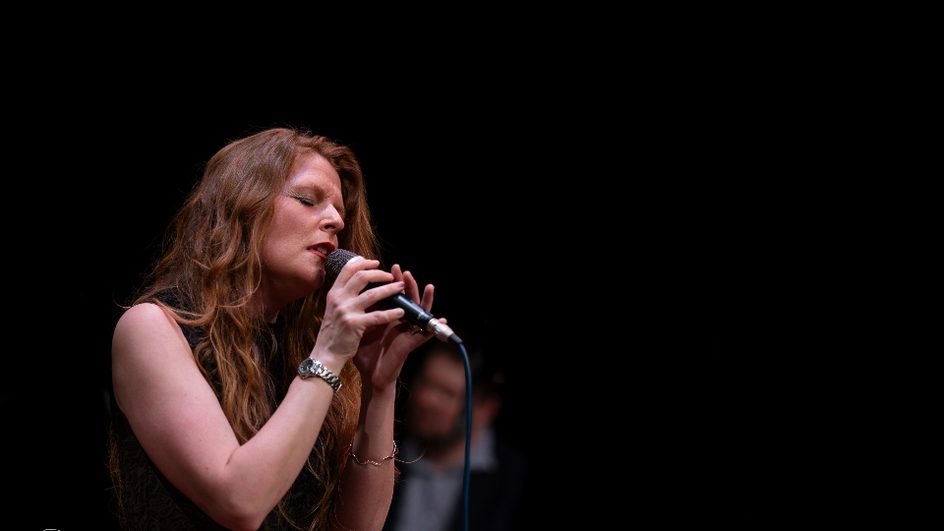 Zoe Gilby singing