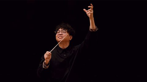 Kachun Wong conducting